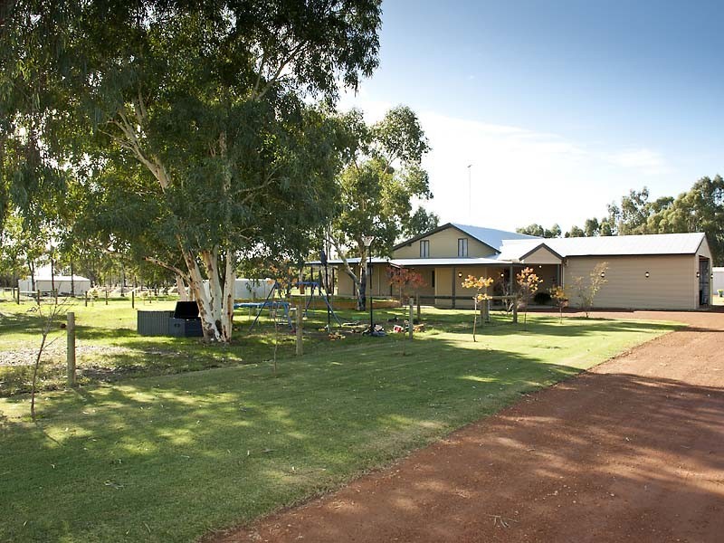 176 Deeble Road, Coolup WA 6214