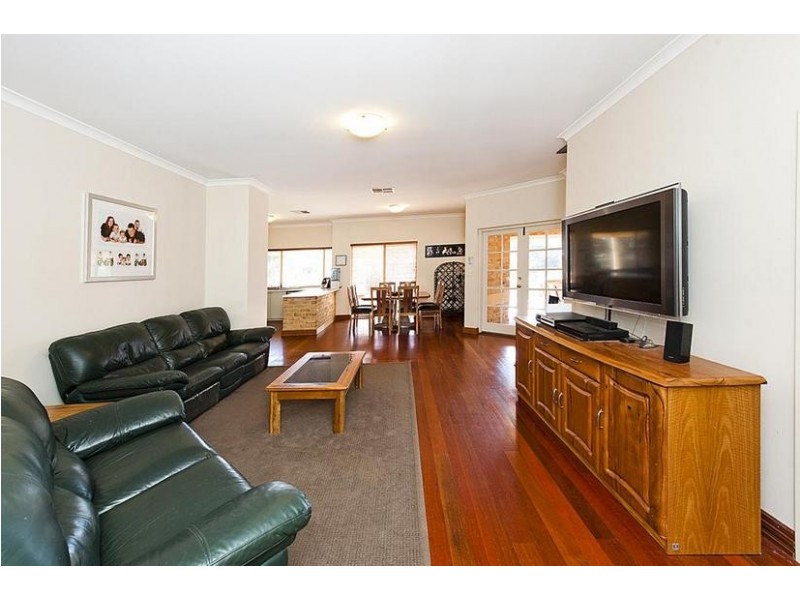 73 Heron Place, South Yunderup WA 6208