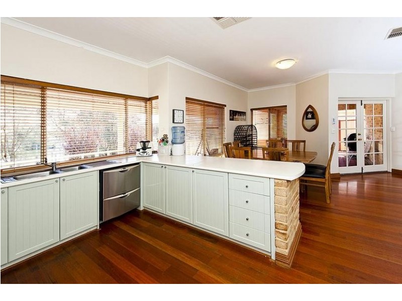 73 Heron Place, South Yunderup WA 6208