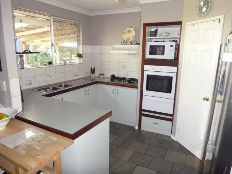 29 Moores Road, Pinjarra WA 6208