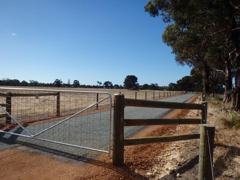 L 6 South West Highway, Coolup WA 6214