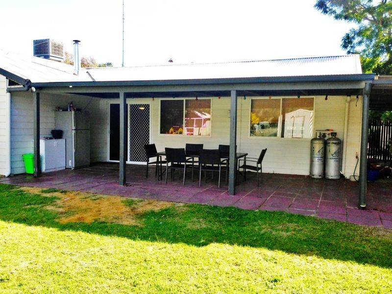 47 Thatcher Street, Waroona WA 6215