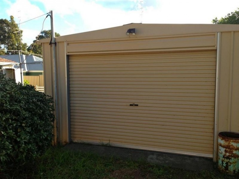 22 Green Street, Waroona WA 6215