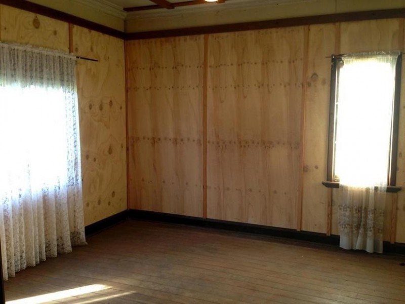 22 Green Street, Waroona WA 6215