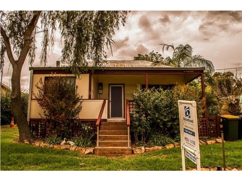 9 Hotham Avenue, Boddington WA 6390