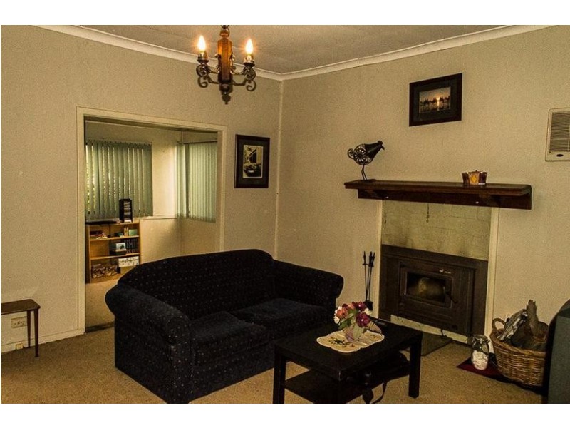 9 Hotham Avenue, Boddington WA 6390