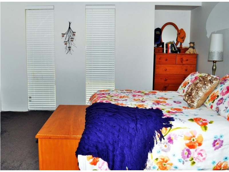 3 King Street, Waroona WA 6215