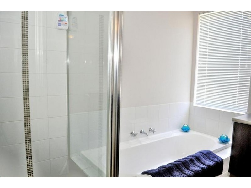 3 King Street, Waroona WA 6215