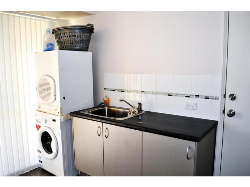 3 King Street, Waroona WA 6215