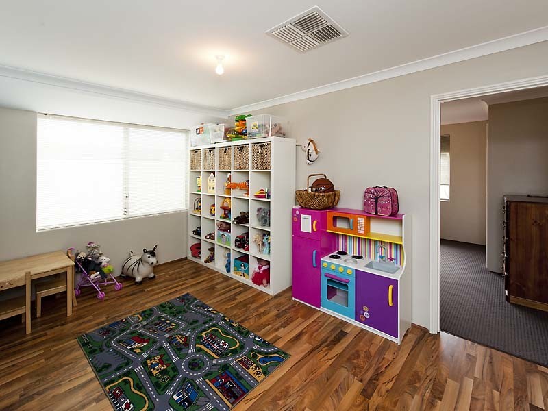 35 Wells Road, Pinjarra WA 6208