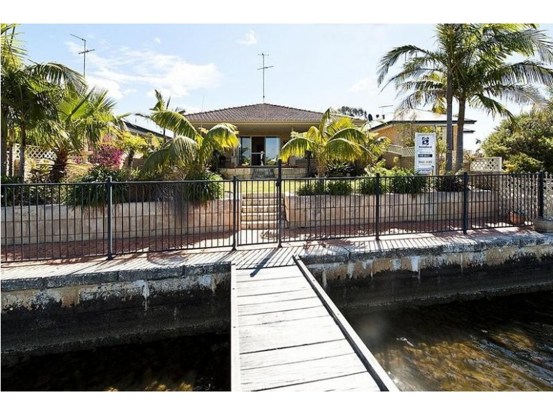 7 KIAP ROAD, South Yunderup WA 6208