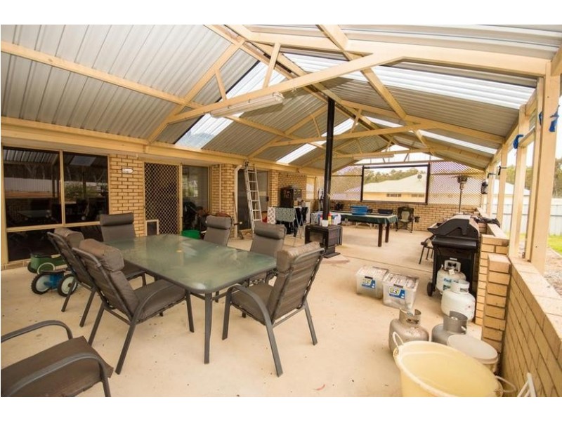 5 Bluegum Close, Boddington WA 6390