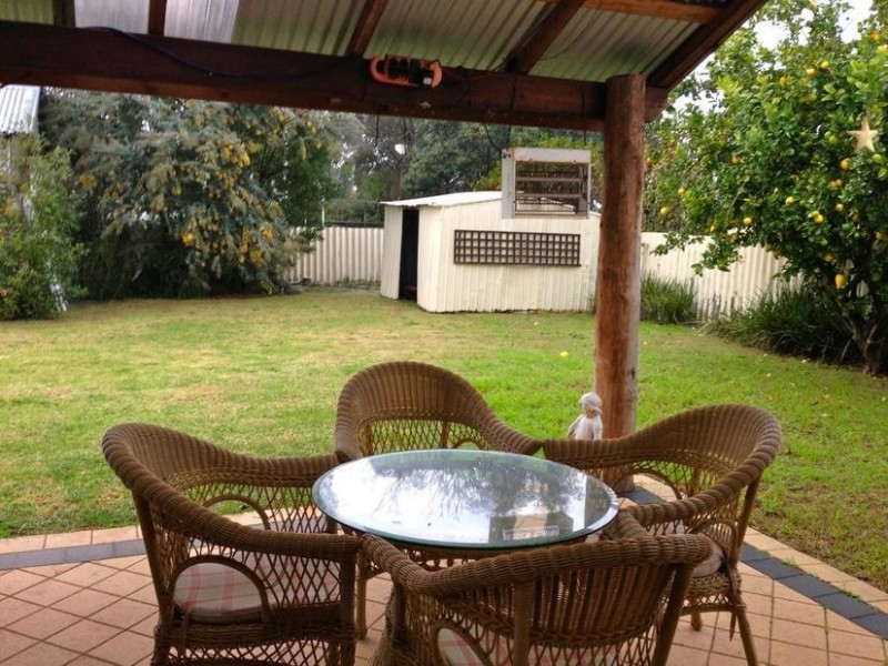 108 Fouracre Street, Waroona WA 6215