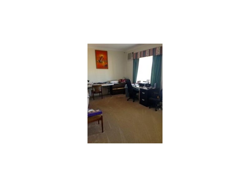 8 Dunmall Drive, Wandering WA 6308