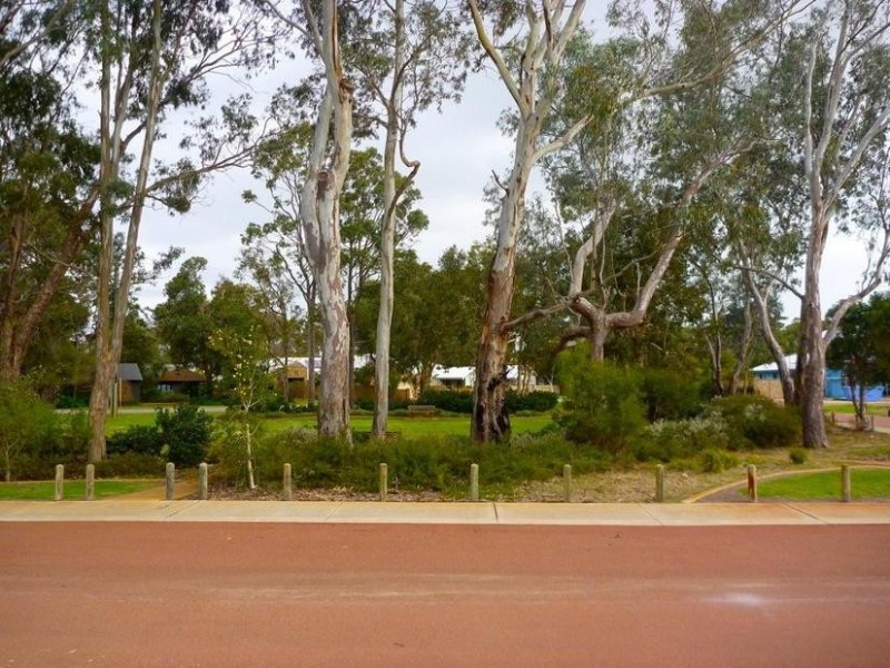 7/70 Rodoreda Crescent, Ravenswood WA 6208