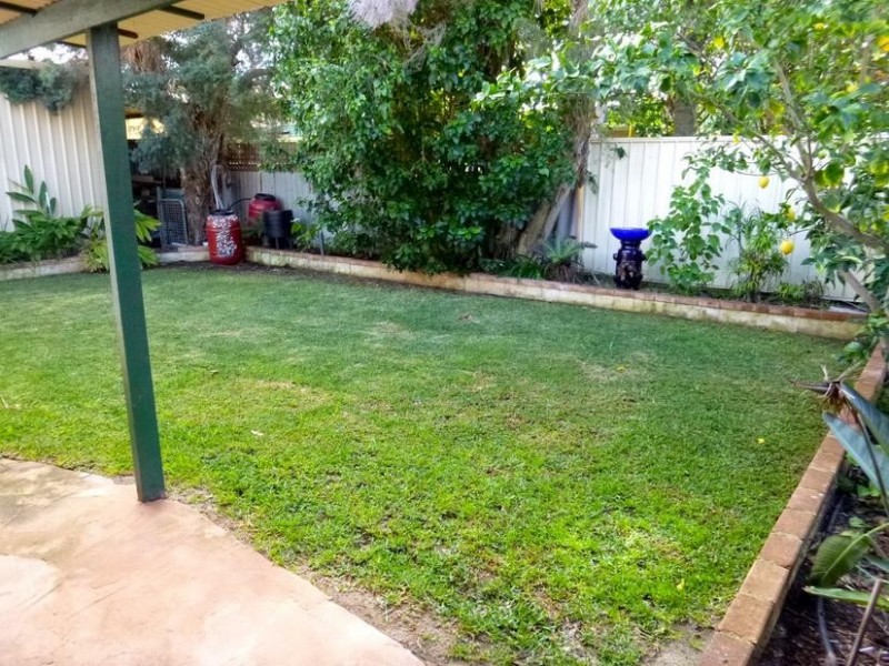 2 Marshall Avenue, Pinjarra WA 6208