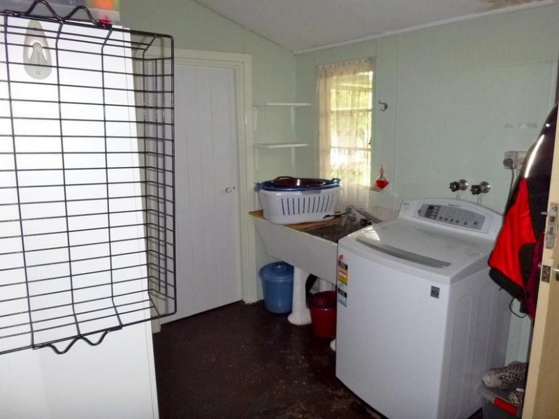 11 Jubilee Drive, Pinjarra WA 6208