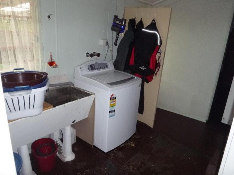 11 Jubilee Drive, Pinjarra WA 6208