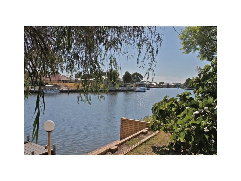 16 EGRET PLACE, South Yunderup WA 6208