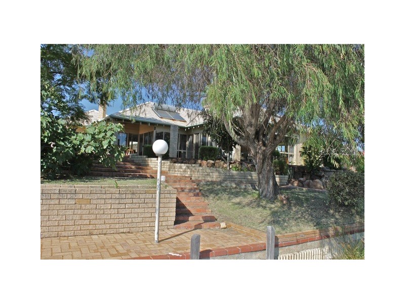 16 EGRET PLACE, South Yunderup WA 6208