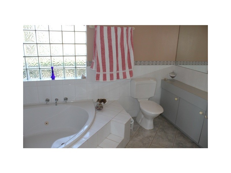 16 EGRET PLACE, South Yunderup WA 6208