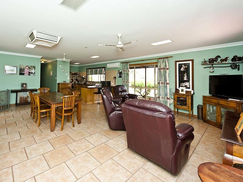 168 Deeble Road, Coolup WA 6214