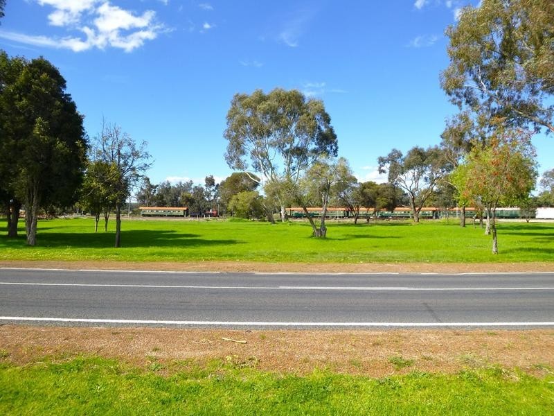 35 Pinjarra Williams Road, Pinjarra WA 6208