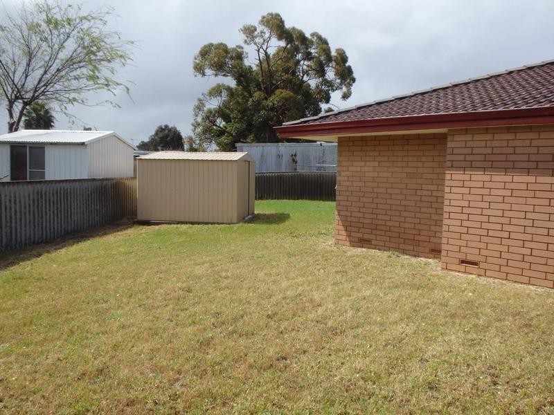 1 Nuytsia Place, Pinjarra WA 6208