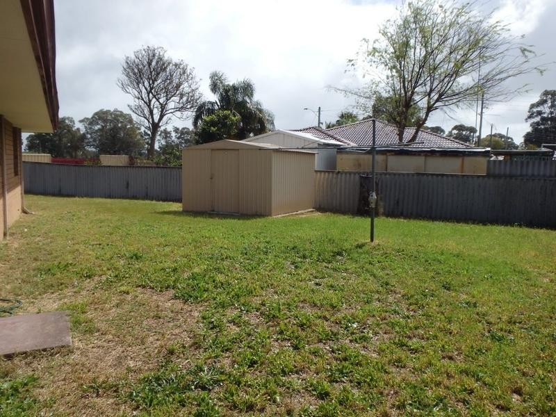 1 Nuytsia Place, Pinjarra WA 6208