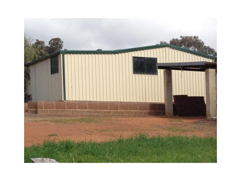 17 Crossman Road, Boddington WA 6390