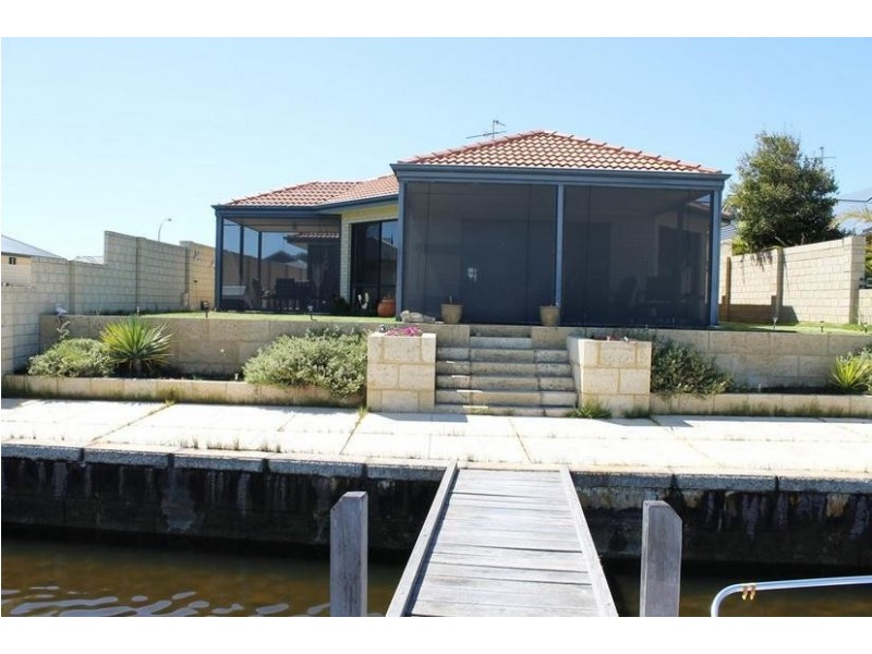 90 Murray Waters Boulevard, South Yunderup WA 6208