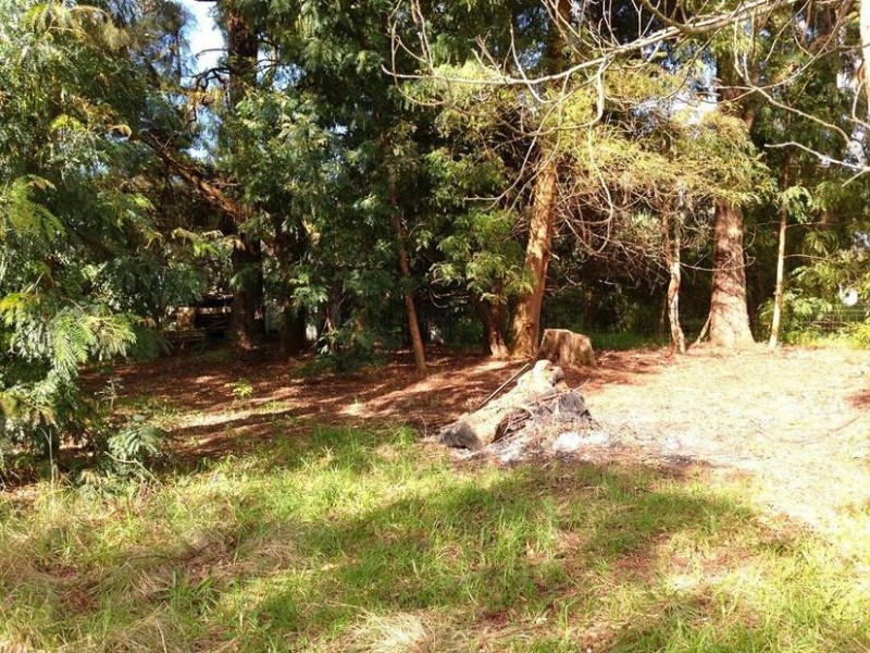 18 Wallace Road, Dwellingup WA 6213