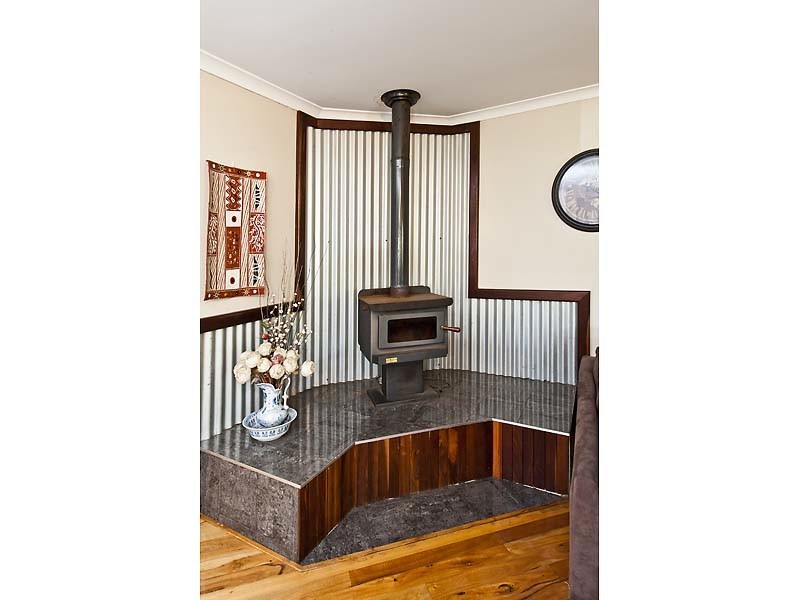 9 Orchard Street, Pinjarra WA 6208