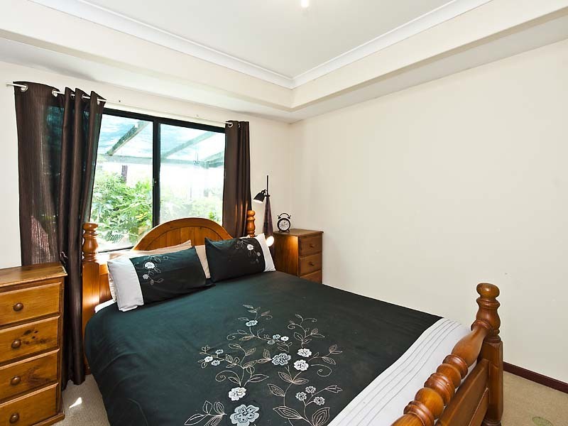 9 Orchard Street, Pinjarra WA 6208