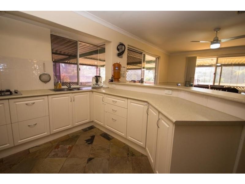 7 Shepherds Turn, Boddington WA 6390