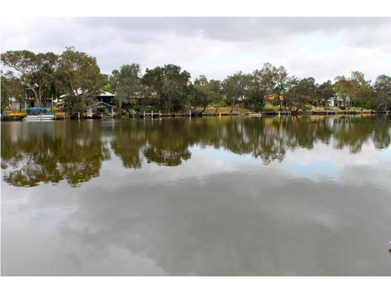 96 Banksia Terrace, South Yunderup WA 6208