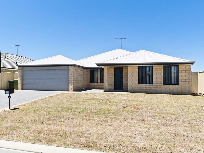 22 Naturaliste Drive, Pinjarra WA 6208