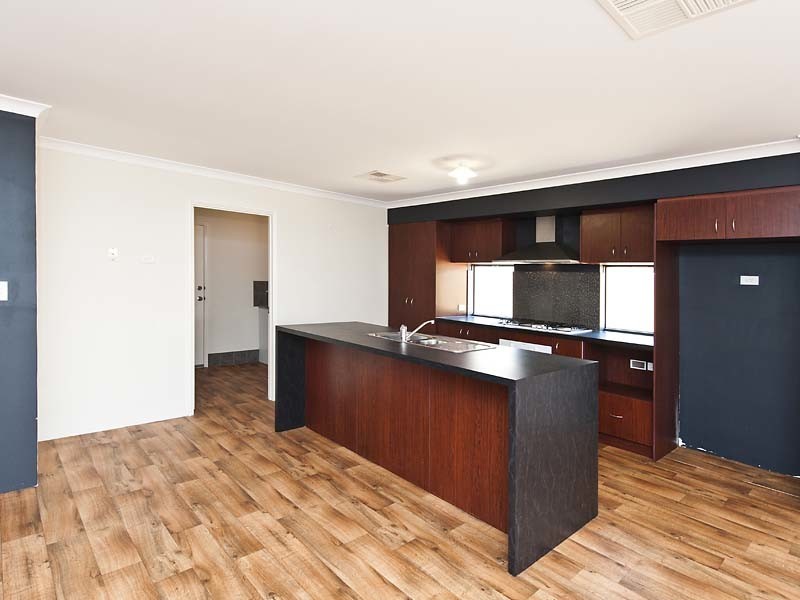22 Naturaliste Drive, Pinjarra WA 6208
