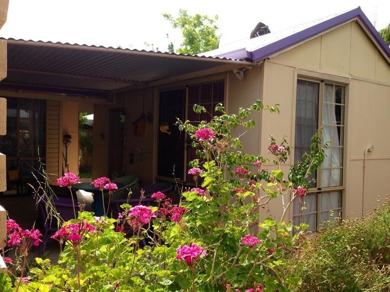 104 Fouracre Street, Waroona WA 6215