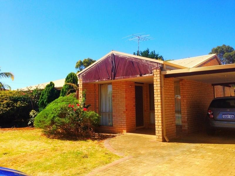 4 Wattlebird Way, Greenfields WA 6210