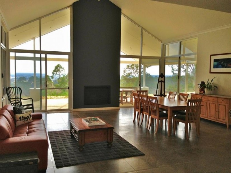 42 FORRINGTON HEIGHTS, Waroona WA 6215