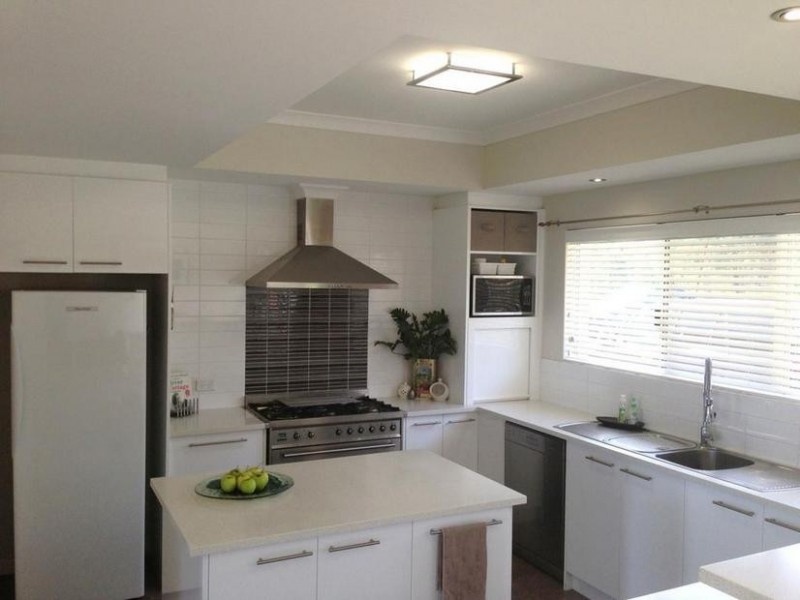 42 FORRINGTON HEIGHTS, Waroona WA 6215