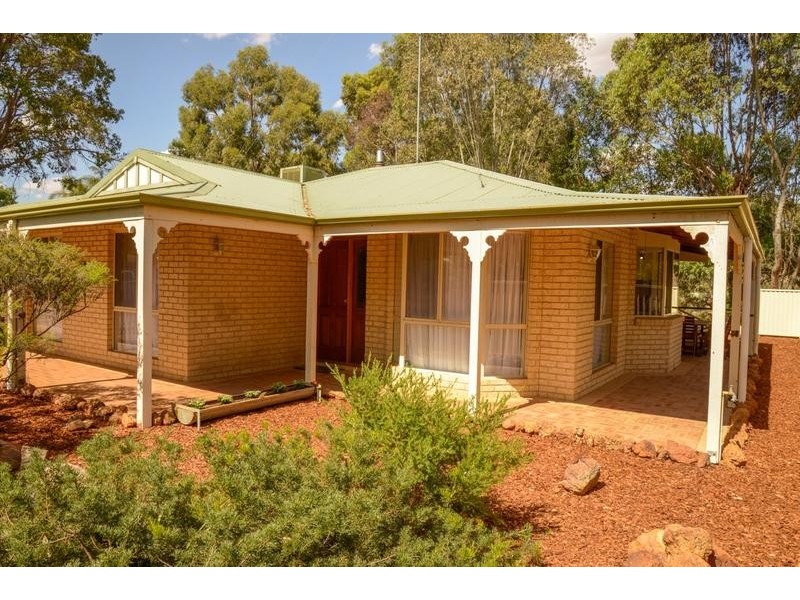 1 ADAM STREET, Boddington WA 6390