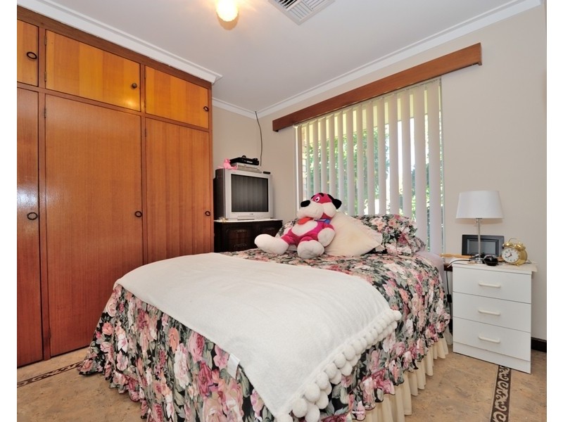 9 Cowen Street, Pinjarra WA 6208