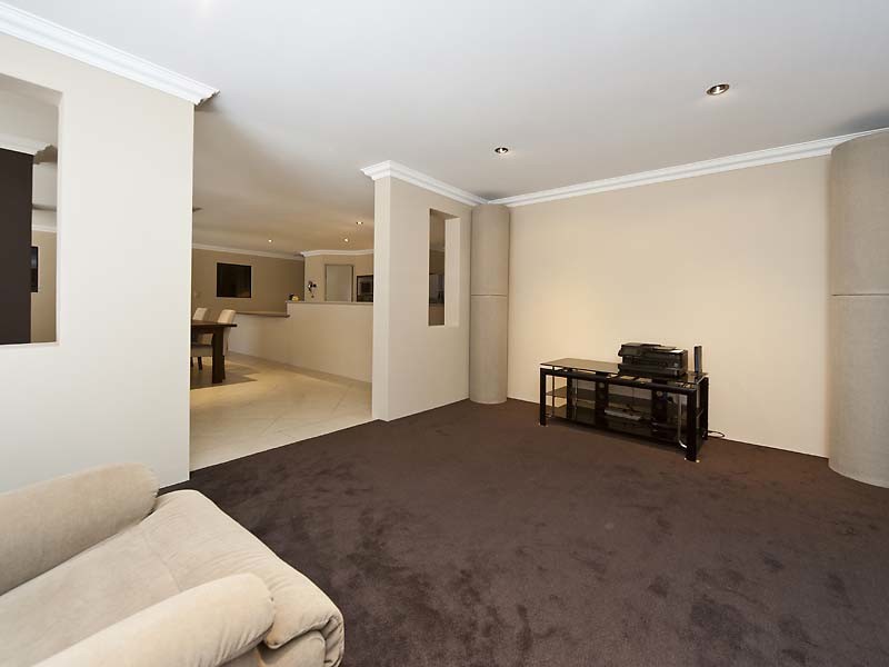 34 Pateman Place, South Yunderup WA 6208