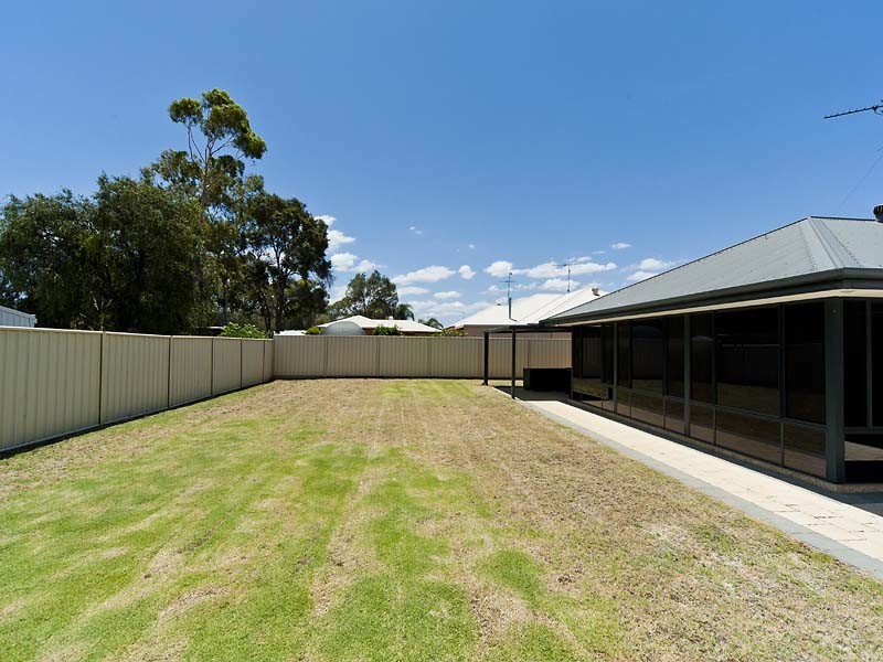 34 Pateman Place, South Yunderup WA 6208