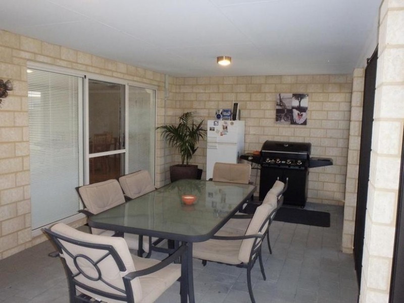 35 Nancarrow Way, Ravenswood WA 6208