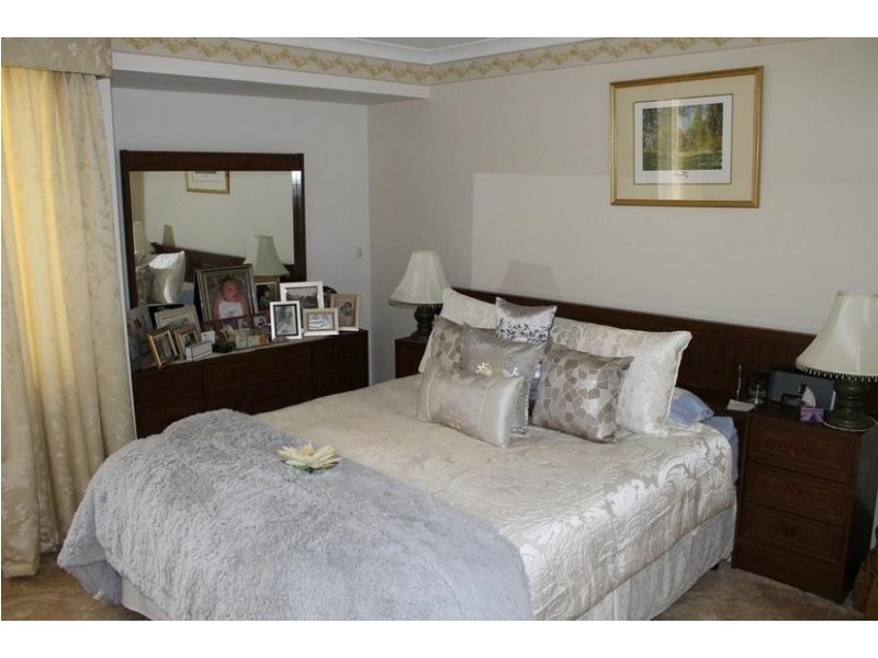 6 Oomoo Place, South Yunderup WA 6208