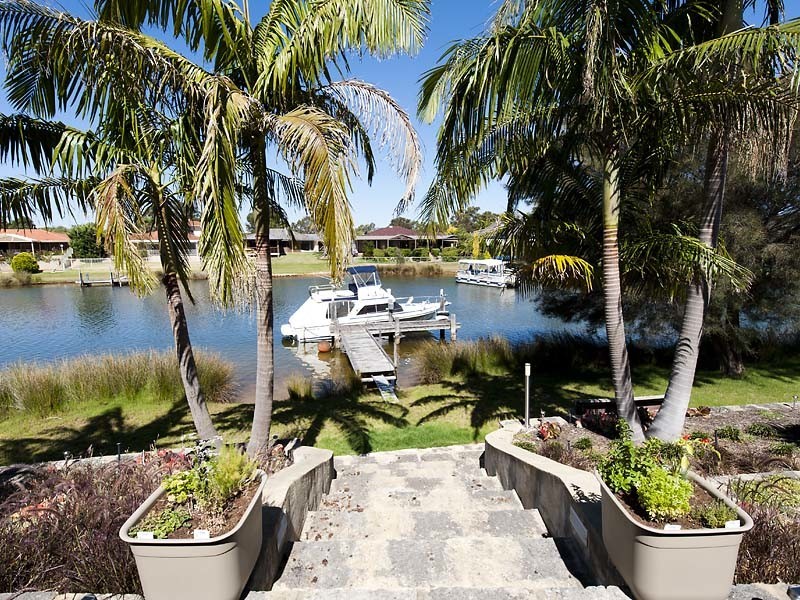 3 Heron Place, South Yunderup WA 6208