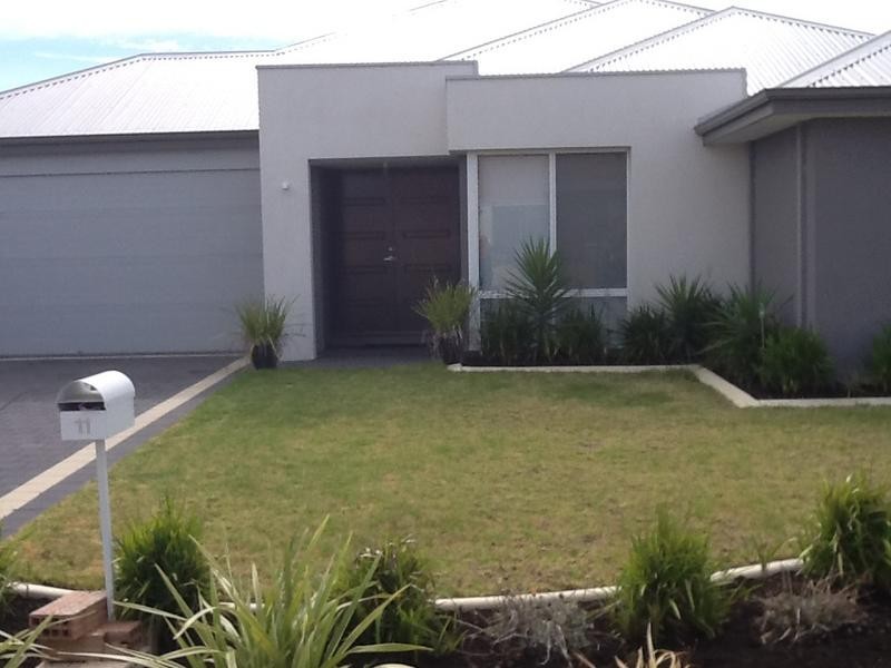 11 Fenians Pass, South Yunderup WA 6208